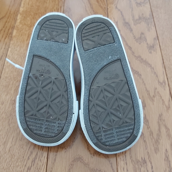 Toddler girl converse shoes - Picture 4 of 7